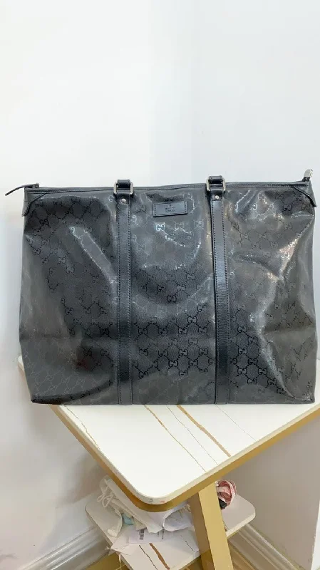 Ladies Gucci handbags with a detachable coin purse insideLadies Gucci handbags with a detachable coin purse insideGucci Large Black Patent Leather Work Tote Handbag