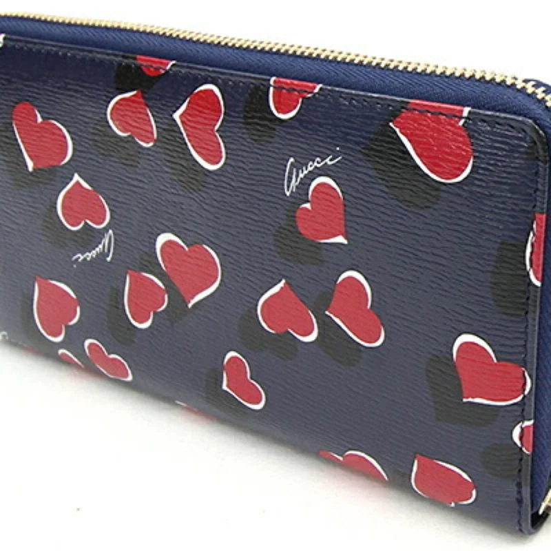 Ladies Gucci Dionysus bags with a star - shaped charmLadies Gucci Dionysus bags with a star - shaped charmGUCCI Round Long Wallet 309705 Navy Red Leather Heart Ladies