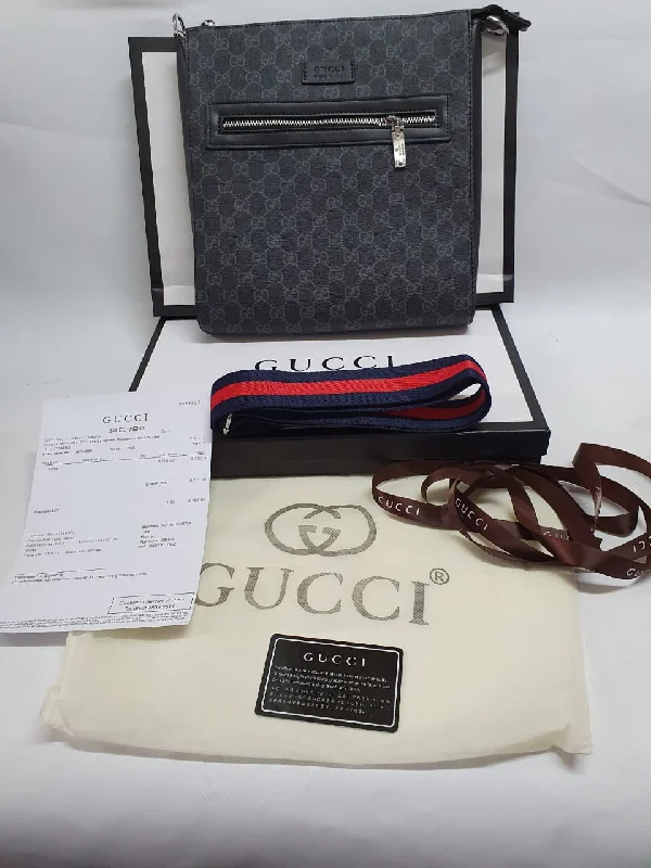 Medium - sized Women Gucci handbags for everyday useMedium - sized Women Gucci handbags for everyday useGucci Crossbody Bag