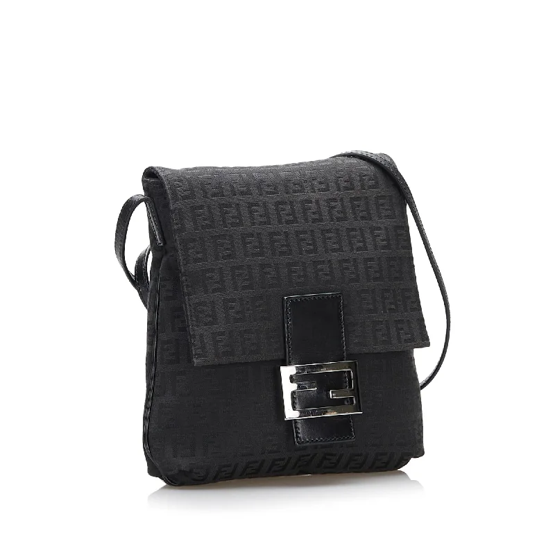 Fendi tote bags with a solar - powered charging panel for eco - friendly chargingFendi Zuchinno Crossbody Bag (SHG-peNynq)