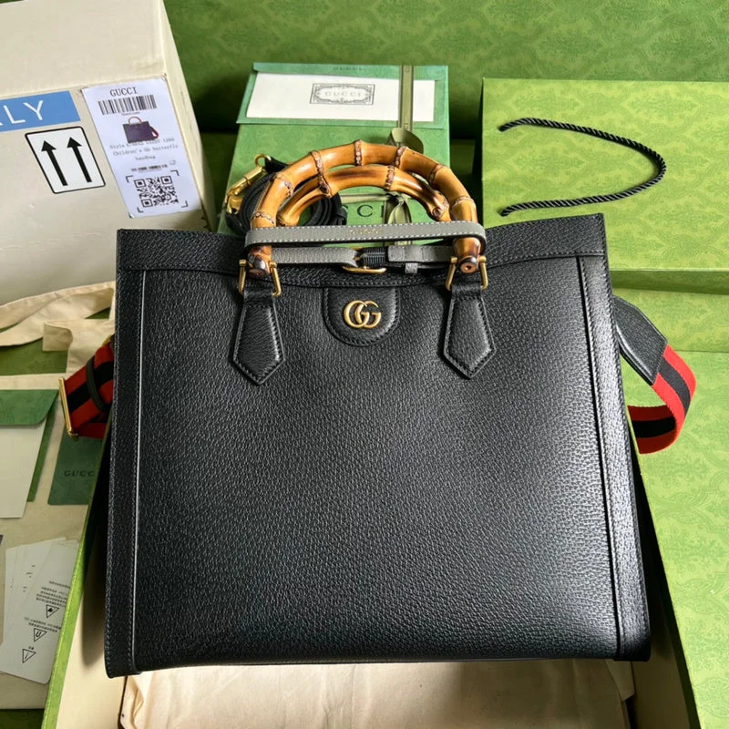 Women Gucci bags with a snap - button closure and a decorative charmWomen Gucci bags with a snap - button closure and a decorative charmWF - Gucci Bags - 1172