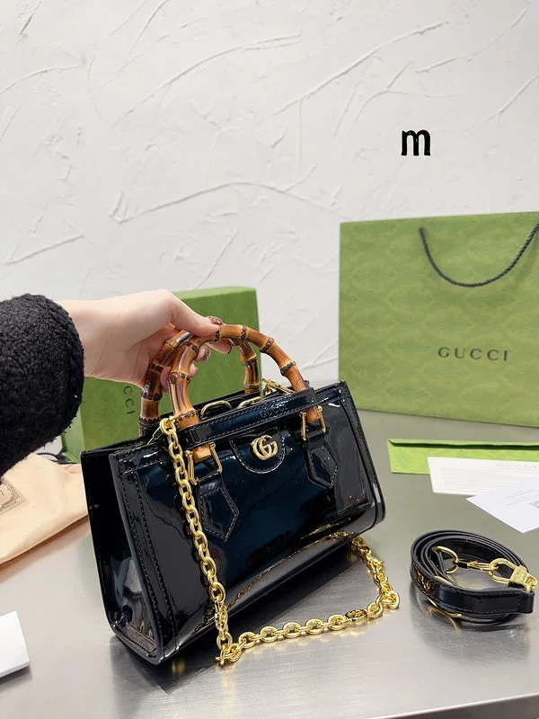 Women Gucci bags with a chain - link trim and a leather bodyWomen Gucci bags with a chain - link trim and a leather bodyWF - Gucci Bags - 11824