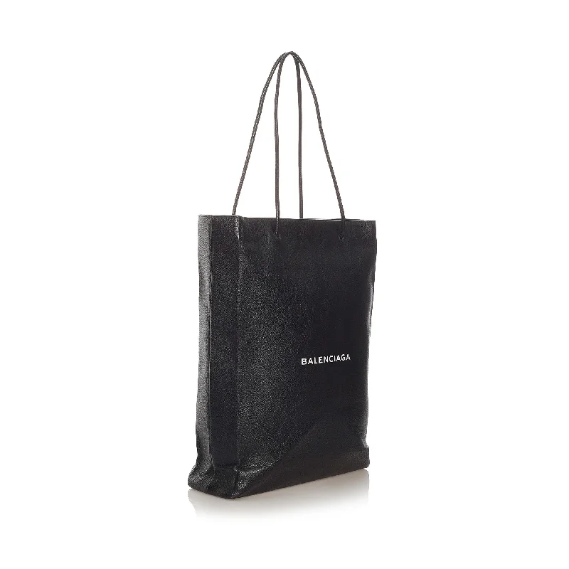 Balenciaga First large size with studded edge detailsBalenciaga North South Shopping Tote Bag (SHG-27676)