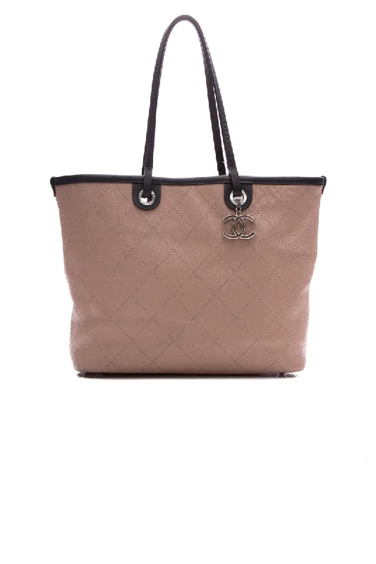 Chanel Classic Flap Bag for Evening PartyShopping Fever Tote Bag