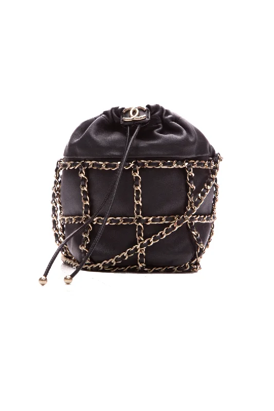 Chanel Lightweight Handbag for Daily ErrandsChain Cage Bucket Bag