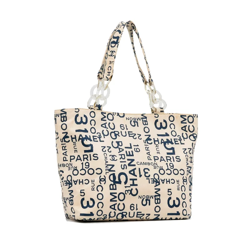 Chanel Lightweight Handbag for Daily ErrandsChanel By the Sea Line Shopping Tote (WshslN)