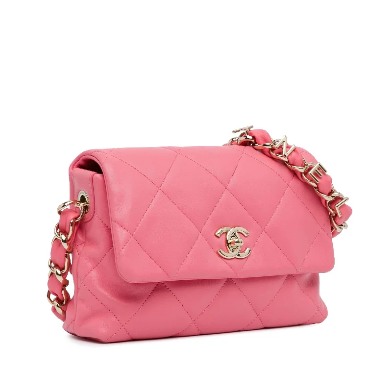 Chanel Designer Handbag with Unique DesignChanel CC Quilted Lambskin Logo Chain Flap (Q5syAA)