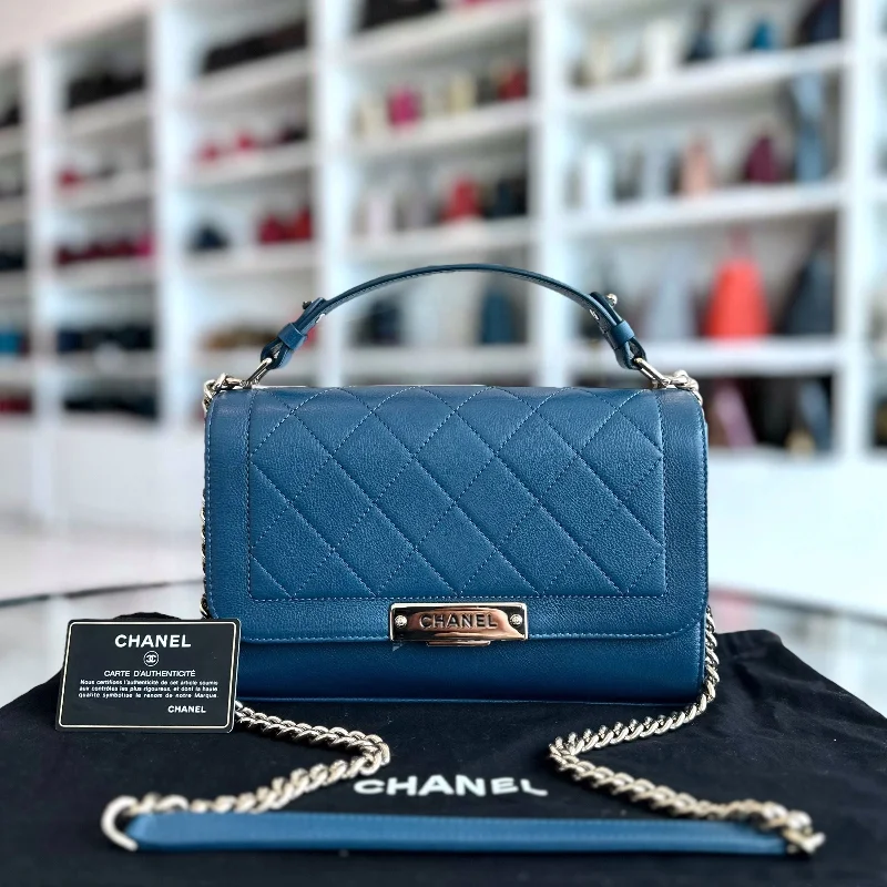 Chanel Luxury Handbag for High - End EventsMedium Label Click Flap Quilted Grained Calfskin Dark Blue GHW No 23