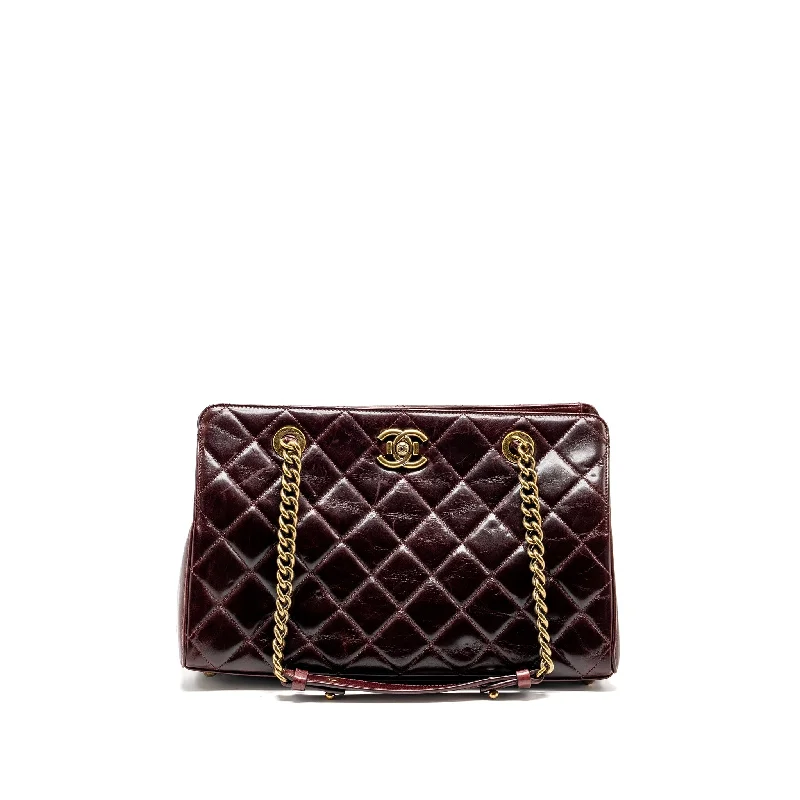 Chanel Lightweight Handbag for Daily ErrandsChanel Perfect Edge Tote Bag Calfskin Burgundy GHW