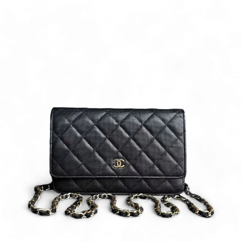 Chanel Designer Handbag with Unique DesignChanel WOC Wallet On Chain - Pixelated Calfskin Black Golden Hardware Series 21