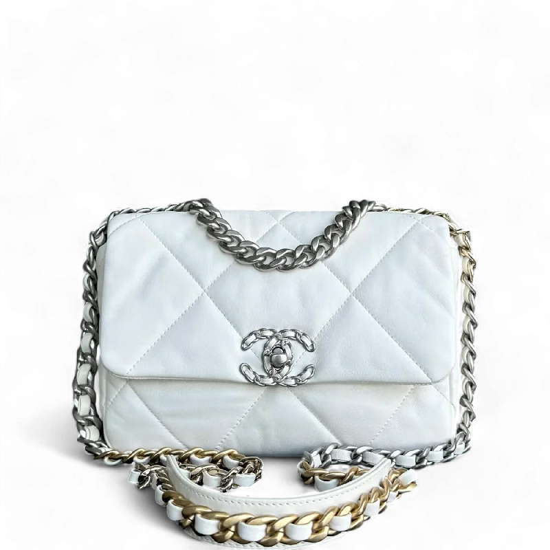 Chanel Chain Strap Handbag for Everyday Use*Microchip* Chanel C19 Small 19 Bag Quilted Goatskin Two-Tone Hardware Microchipped