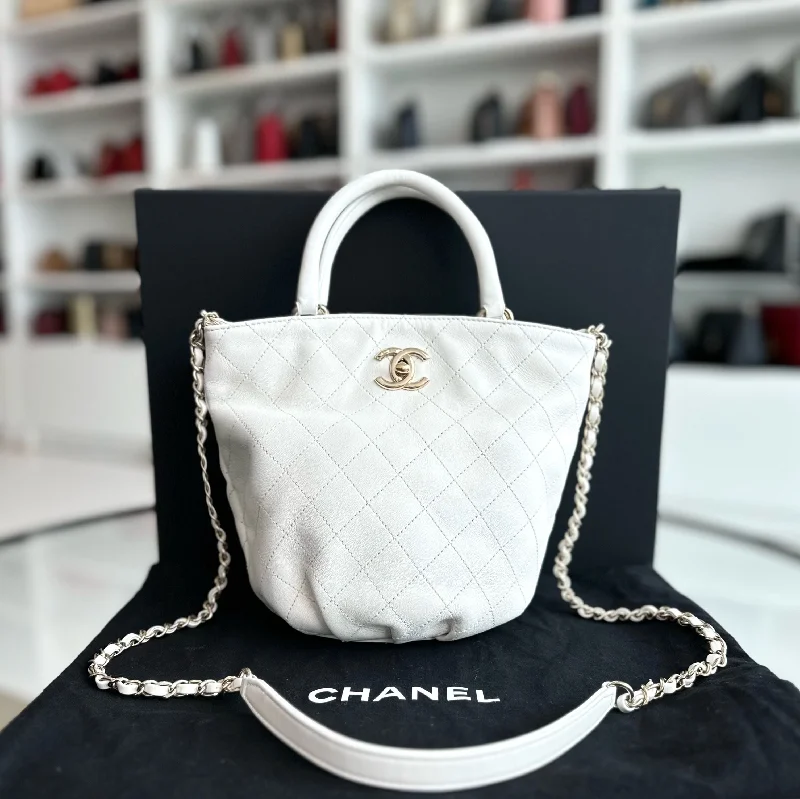 Chanel Limited Edition Handbag for Collectors*Series 28* Chanel CC Lock Bucket Tote Stitched Calfskin 2way White GHW No 28