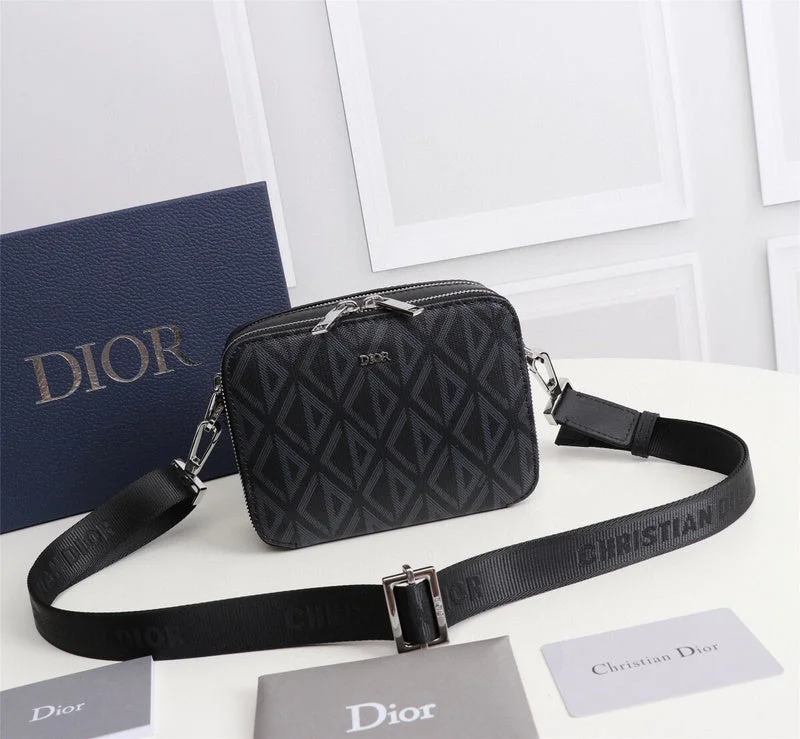 High - fashion Christian Dior bags with a geometric patternBC - Dior Bags - 1551