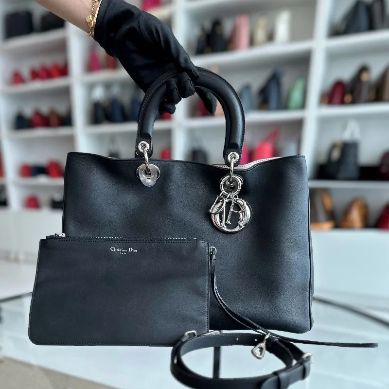 Stylish Christian Dior shoulder bags with a tassel - adorned zipperDiorissimo Medium Smooth Calfskin Black SHW