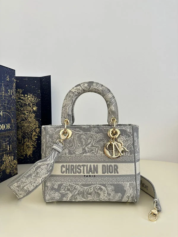 Fashion - forward Christian Dior tote bags for the modern womanglitzybags - Dior Bags - 018