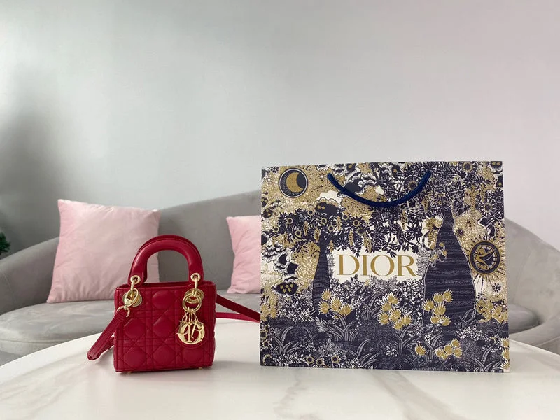 Christian Dior Saddle bags with a distressed leather finishglitzybags - Dior Bags - 043