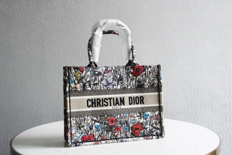 Trendsetting Christian Dior crossbody bags with a colorful strapGlitzybags - Dior Bags - 3763