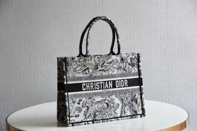 Luxury Christian Dior crossbody bags with a chain - link strapGlitzybags - Dior Bags - 3809