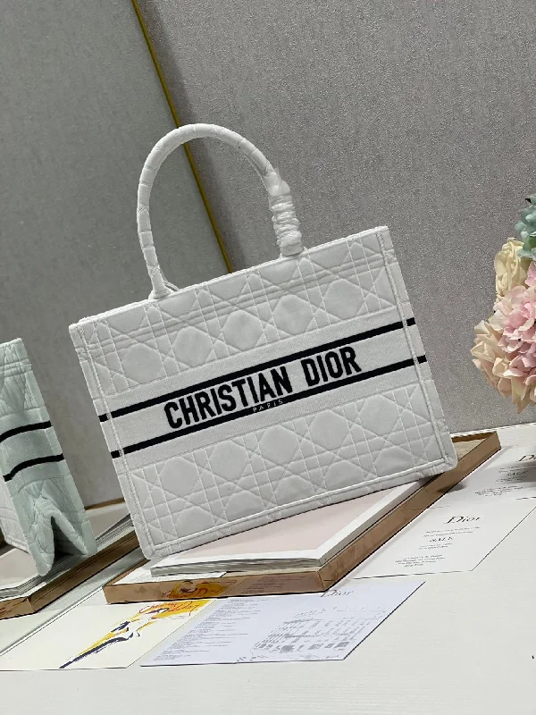 Christian Dior crossbody bags with a front - flap pocket for easy accessWF - Dior Bag - 412