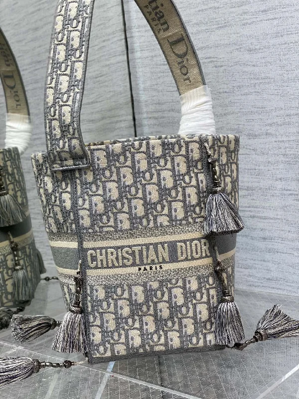 Contemporary Christian Dior handbags with a unique shapeWF - Dior Bag - 430