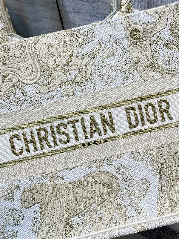 Christian Dior bags with a side - pocket for holding a water bottleWF - Dior Bag - 437