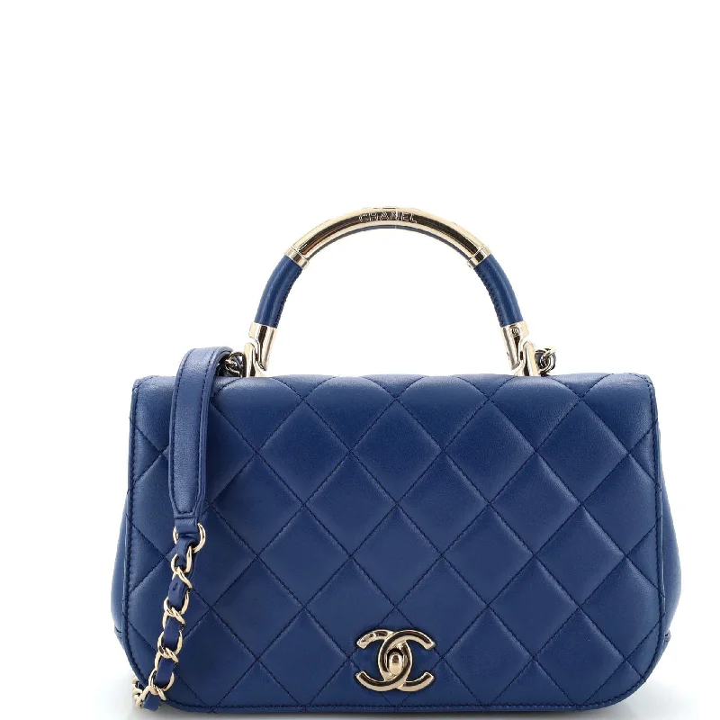 Carry Chic Flap Bag Quilted Lambskin Small